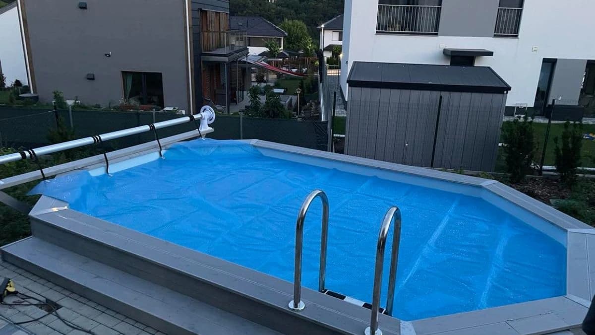 Telepített medence 2