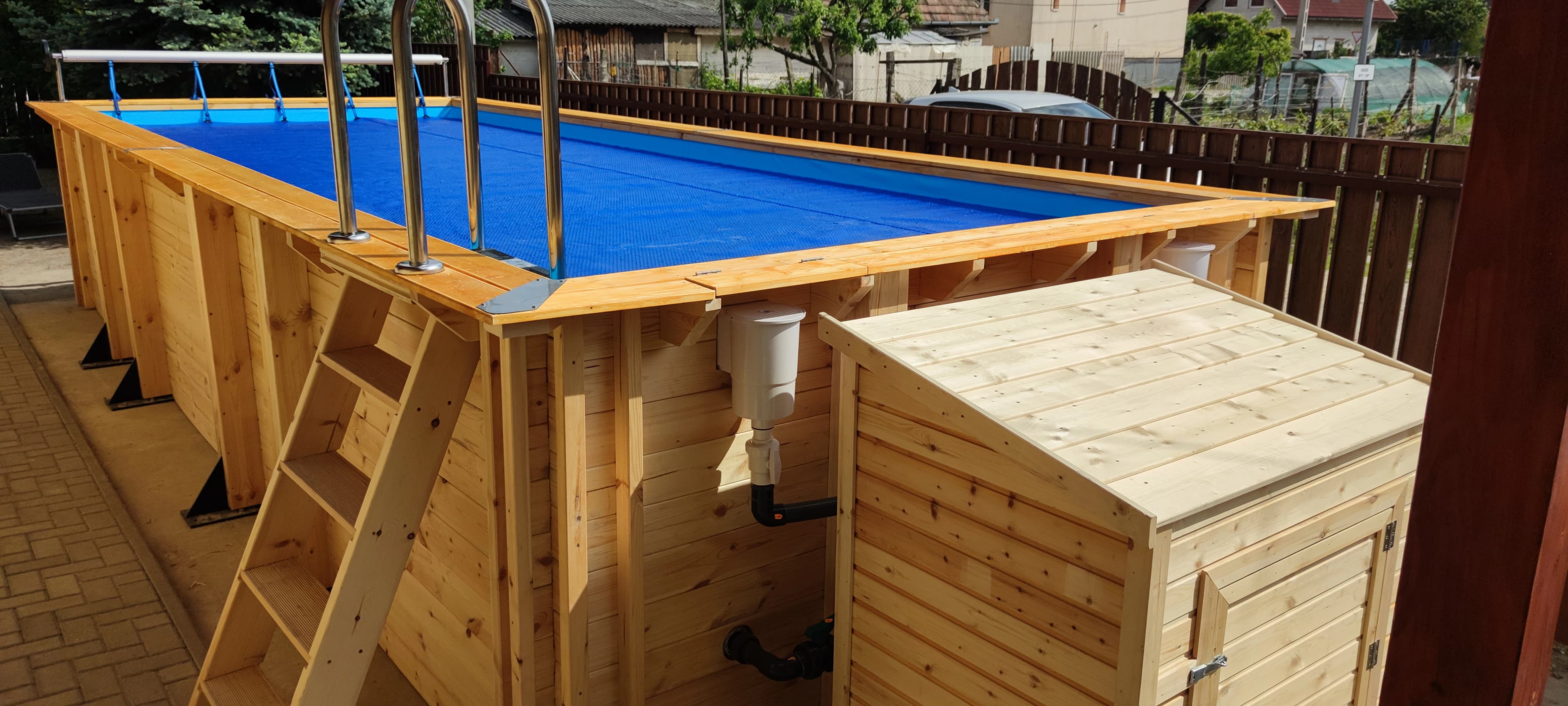 Telepített medence 3